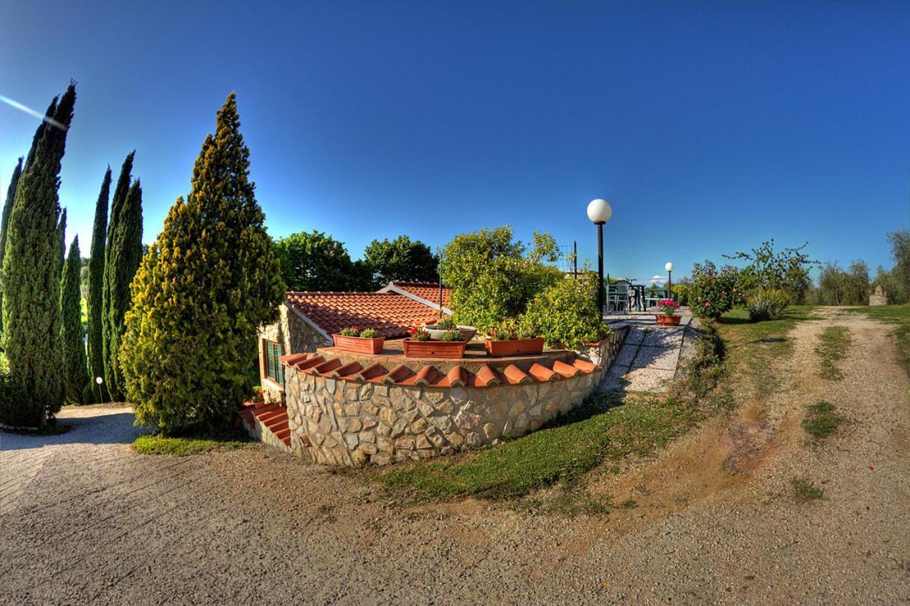 Agriturismo Poggio Del Drago Montemerano Exterior photo
